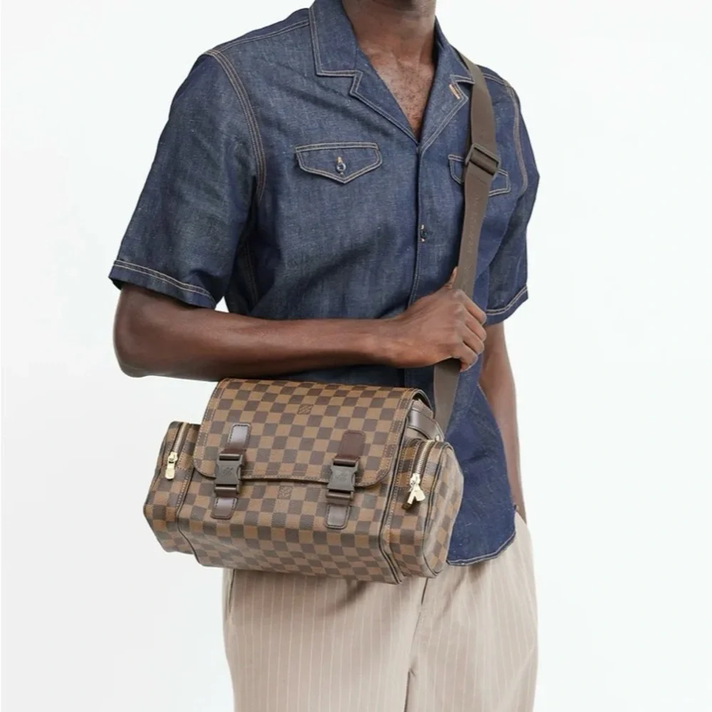 Louis Vuitton Melville Reporter Damier Ebene Messenger Crossbody Bag P0006